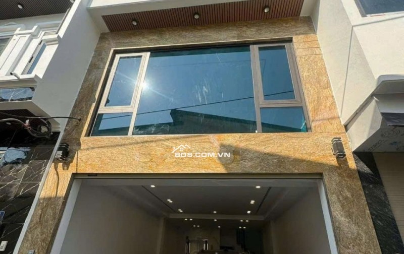 SIÊU PHẨM NGỌC THỤY PHÂN LÔ 50M, 6T - THANG MÁY - GARA ÔTÔ - GẦN TRƯỜNG QT, CÔNG VIÊN, CHỈ 12.8 TỶ